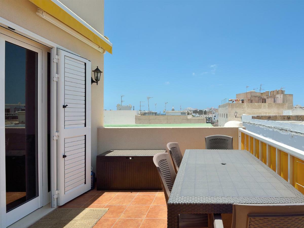 Centric Home - Solarium Terrace - Sea Views Аресифе Екстериор снимка